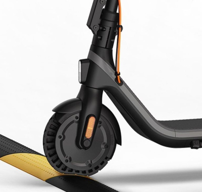 Электросамокат Ninebot by Segway Kickscooter E2 (Black/Черный)