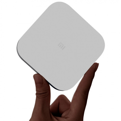 TV-приставка Xiaomi Mi Box 4 c 2 гигабайтами памяти (White)