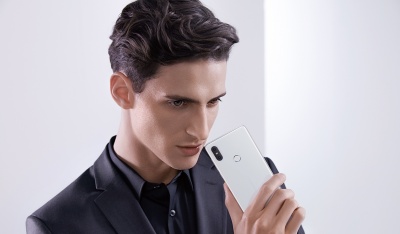 Смартфон Xiaomi Mi Mix 2S 64GB/6GB (White/Белый)